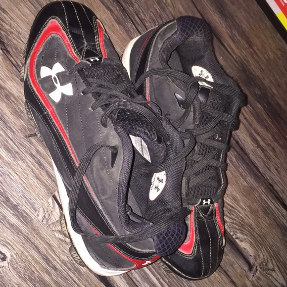 Size 6.5 under armor cleats - Picture 2 of 2
